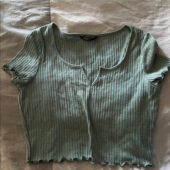 Crop Tops - Picture 7 of 12